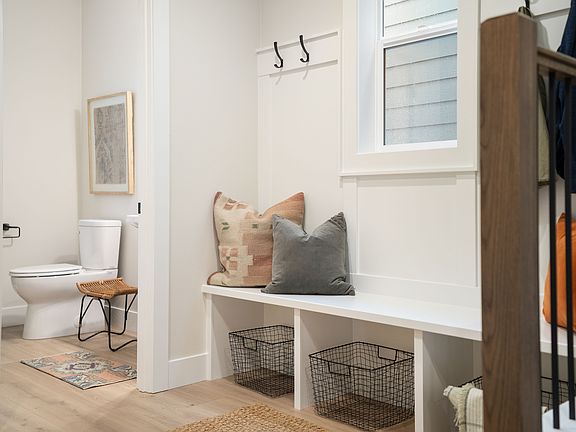 7th image of this home