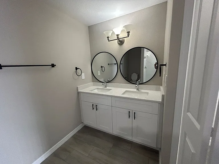 2014 Kismet Pkwy W — Photo 8