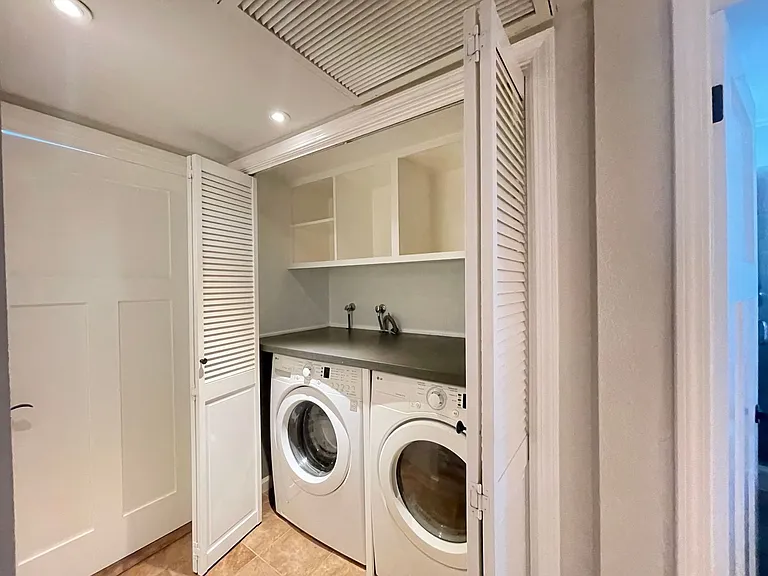401 E California Blvd #210 — Photo 10