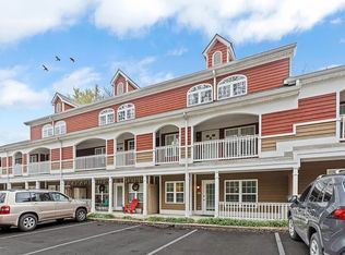 225 Crescent Hill Pl APT 102, Louisville, KY