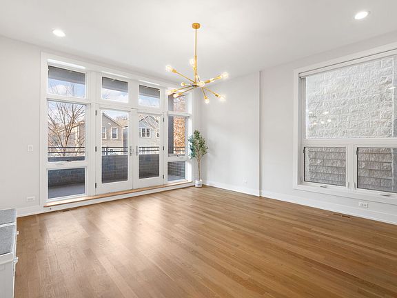 5th image of 1705 S Jefferson St #1