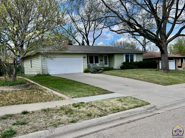 5600 SW 24th St, Topeka, KS 66614