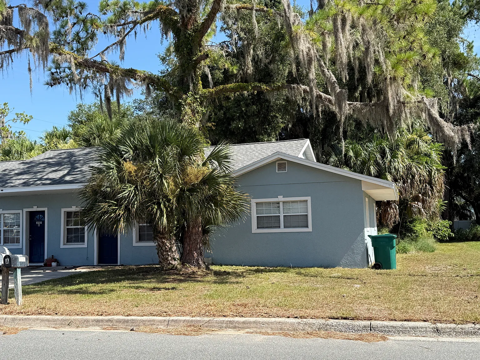 2 bed, 900 sqft, $1,150 — Photo 2