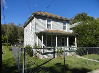 200 6th St, Iron Gate, VA 24448