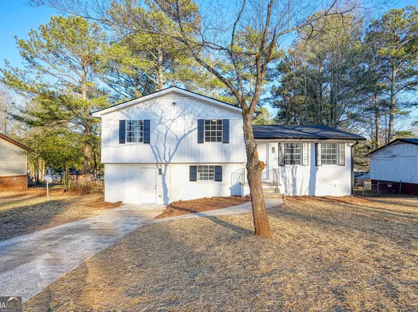 7554 Tamora Ln, Riverdale, GA 30274