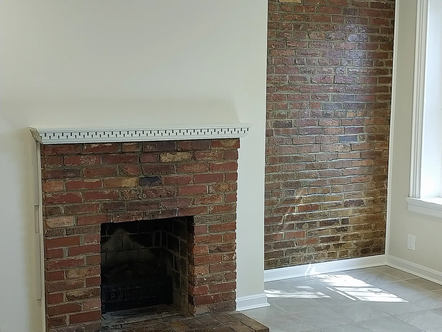 1 bed, 650 sqft, $2,100 — Photo 4