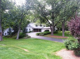 22790 N South Krueger Rd, Kildeer, IL 60047