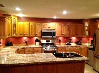 4253 NE State Route U, Hamilton, MO 64644