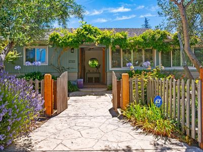 27965 Dorris Dr, Carmel, CA, 93923