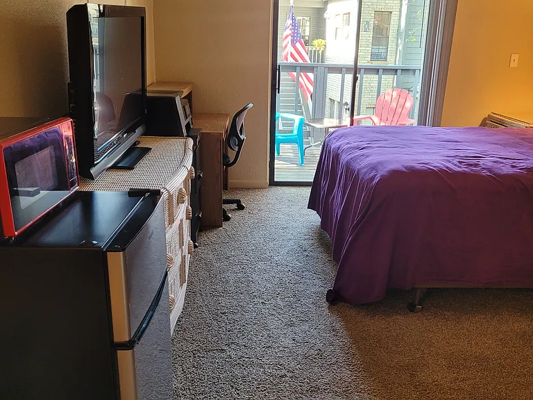 210 Oak Bay St #303 — Photo 9