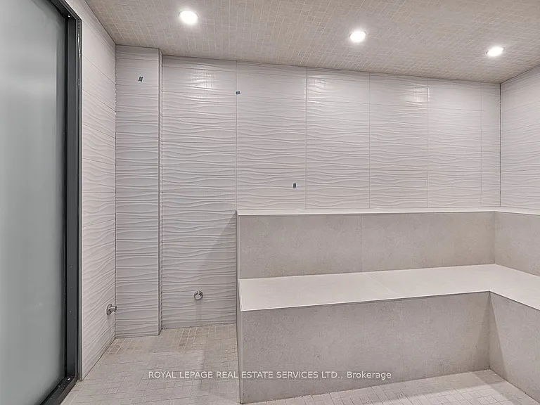 3210 Dakota Cmn #A813 — Photo 19