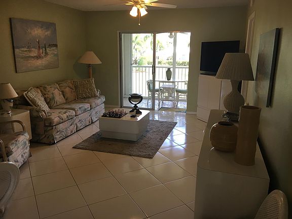 5th image of 18081 SE Country Club Dr #27270