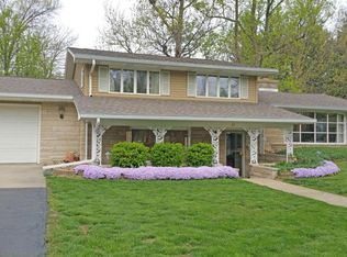 47 Emerson Ct, Decatur, IL 62526