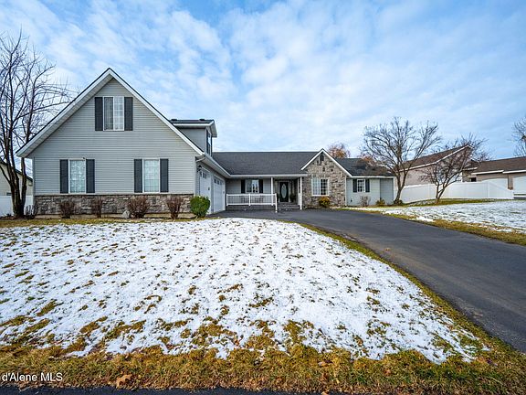 4th image of 2661 N Distant Star Rd