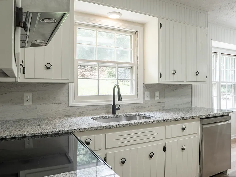 1507 Ewing Chapel Rd — Photo 5