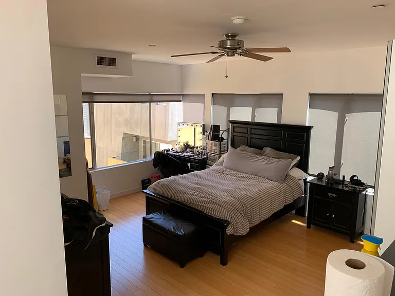 1120 N El Centro Ave #10 — Photo 14