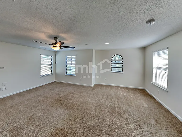 440 Forest Meadow Ln — Photo 17