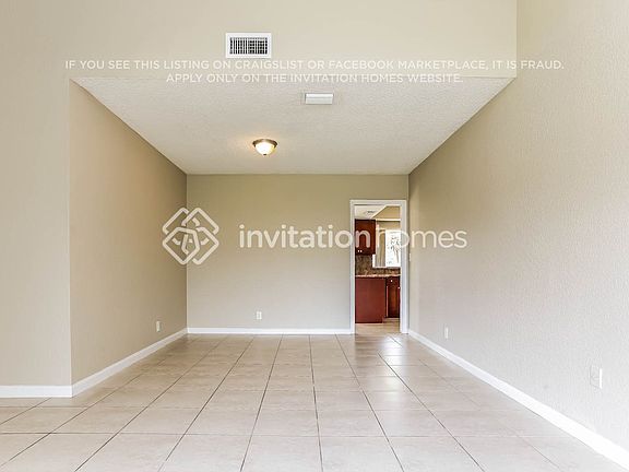 4th image of 10401 NW 20th Ct