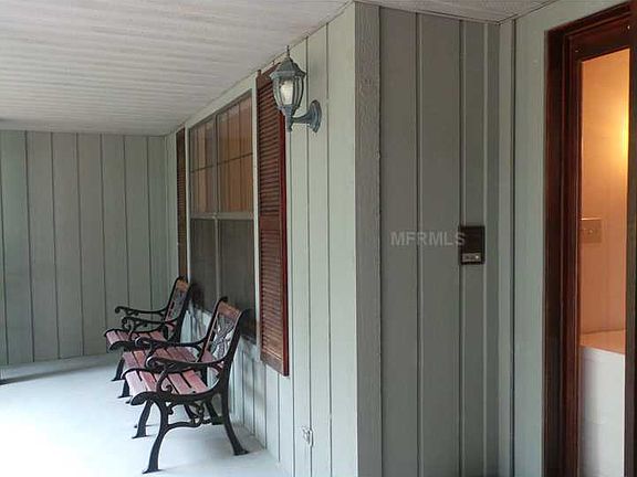 3rd image of 1225 Linda Glen Ave