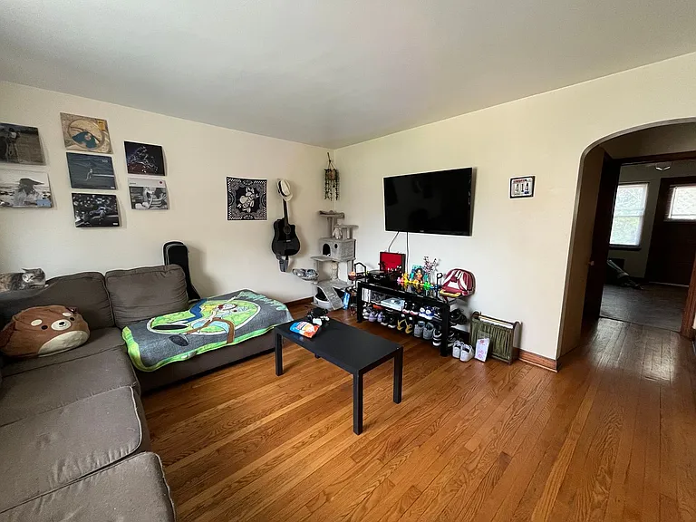 7505 W Center St — Photo 3