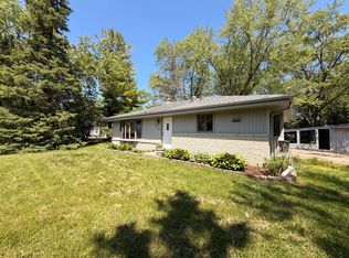 8860 S 84th St, Franklin, WI 53132