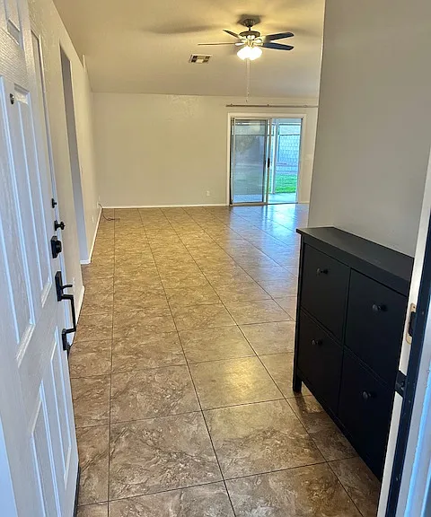 1700 S Weaver Dr — Photo 4