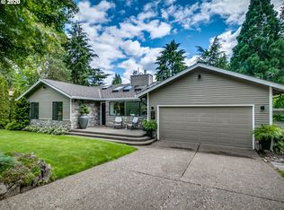 9031 SW 9th Dr, Portland, OR 97219