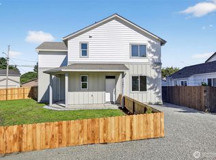 1561 Alabama St, Longview, WA 98632