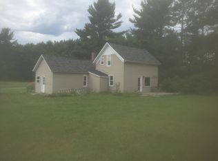 8065 Us Highway 31, Grawn, MI 49637