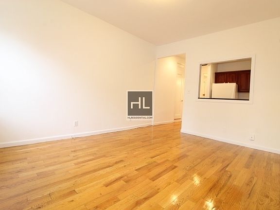 4th image of 131 Joralemon St #2F