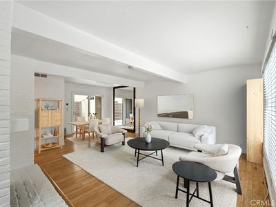 940 E 3rd St APT 10, Long Beach, CA, 90802