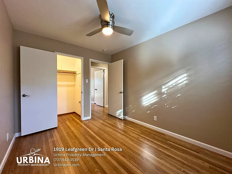 1919 Leafgreen Dr — Photo 15