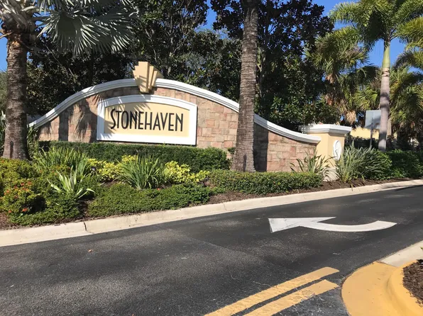 8094 Moonstone Dr, Sarasota, FL