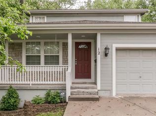 12 W 82nd Ter, Kansas City, MO 64114