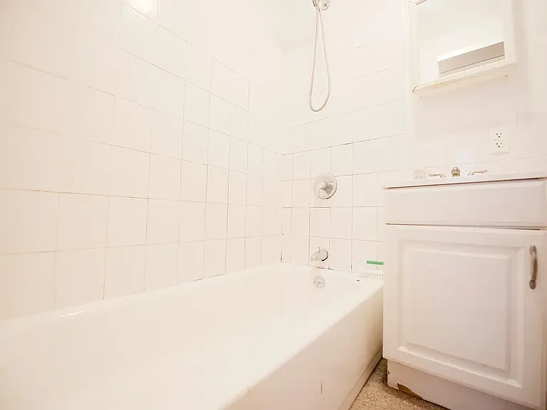 347 Pacific St #3B — Photo 5