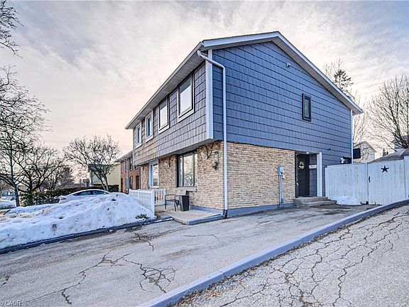 2nd image of 150 Glamis Rd