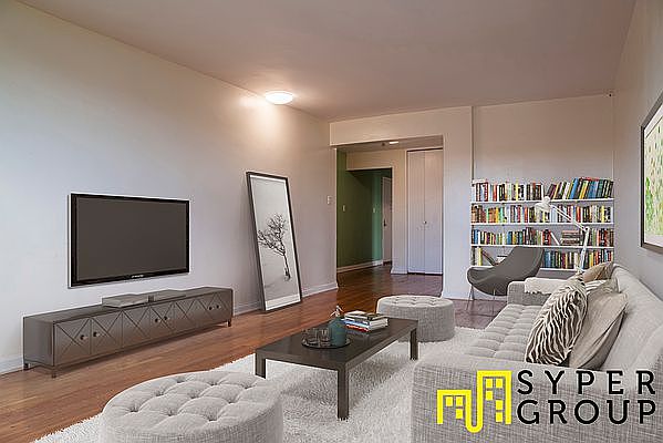 1st image of 253 Clarkson Ave #4