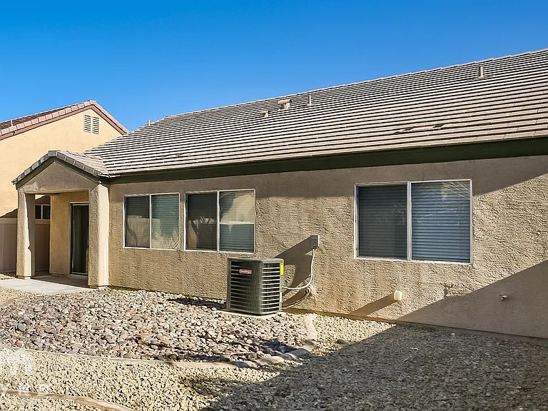 3375 Wasatch Cedars St — Photo 15