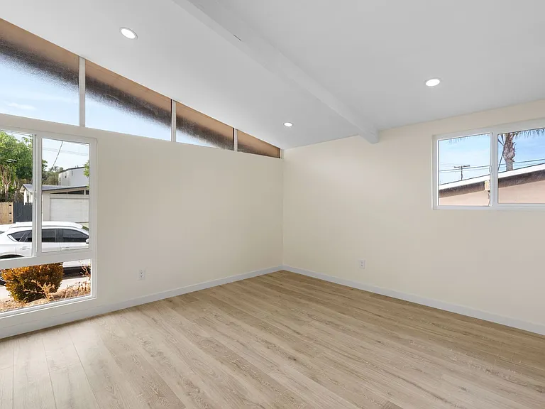 5410 Baja Dr — Photo 7