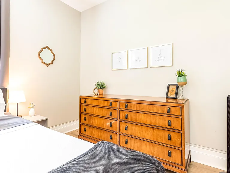 278 Euclid St #3BR — Photo 24