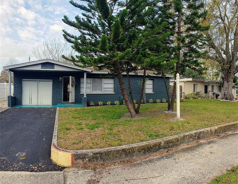 1st image of 8470 52nd St N