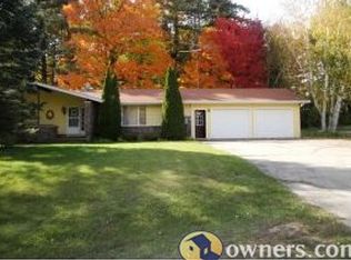 10505 Jones Ln, Gillett, WI 54124