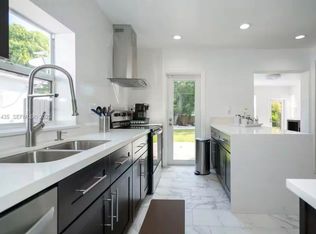 35 SW 28th Rd #0, Miami, FL 33129