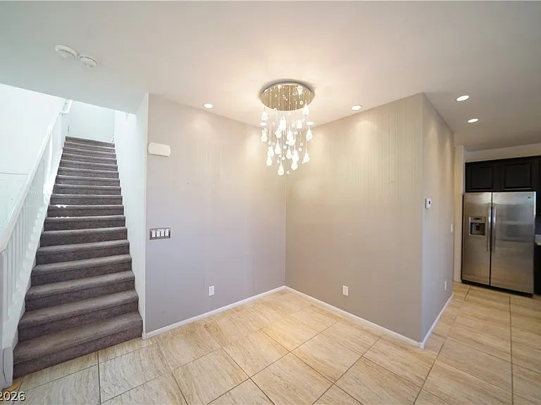 880 Cool Aquamarine St — Photo 9