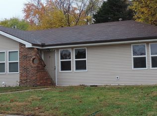 230 SE 121st Rd APT 2, Warrensburg, MO 64093
