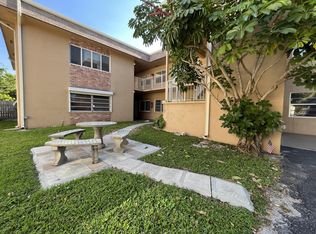 1832 Madison St #202-1, Hollywood, FL 33020