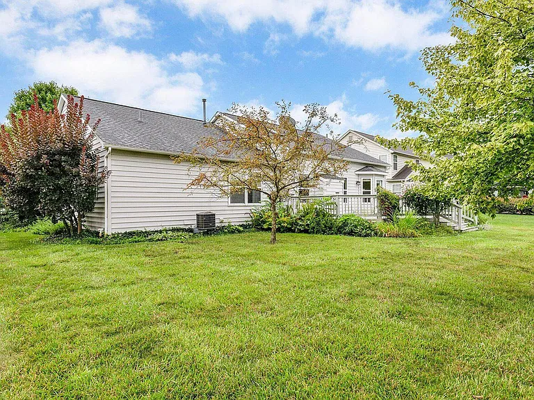 2691 Abbey Knoll Dr — Photo 41