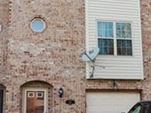 335 Moty Dr, Alburtis, PA 18011