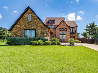 7384 Hinton Dr, Mansfield, TX 76063