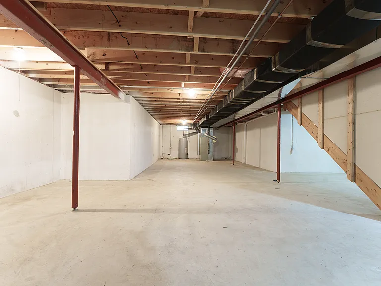 3172 Birchwood Ct — Photo 35
